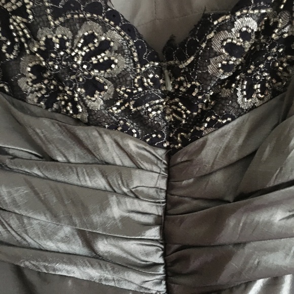 Boutique knee length charcoal grey halter dress size 10 - Picture 4 of 9